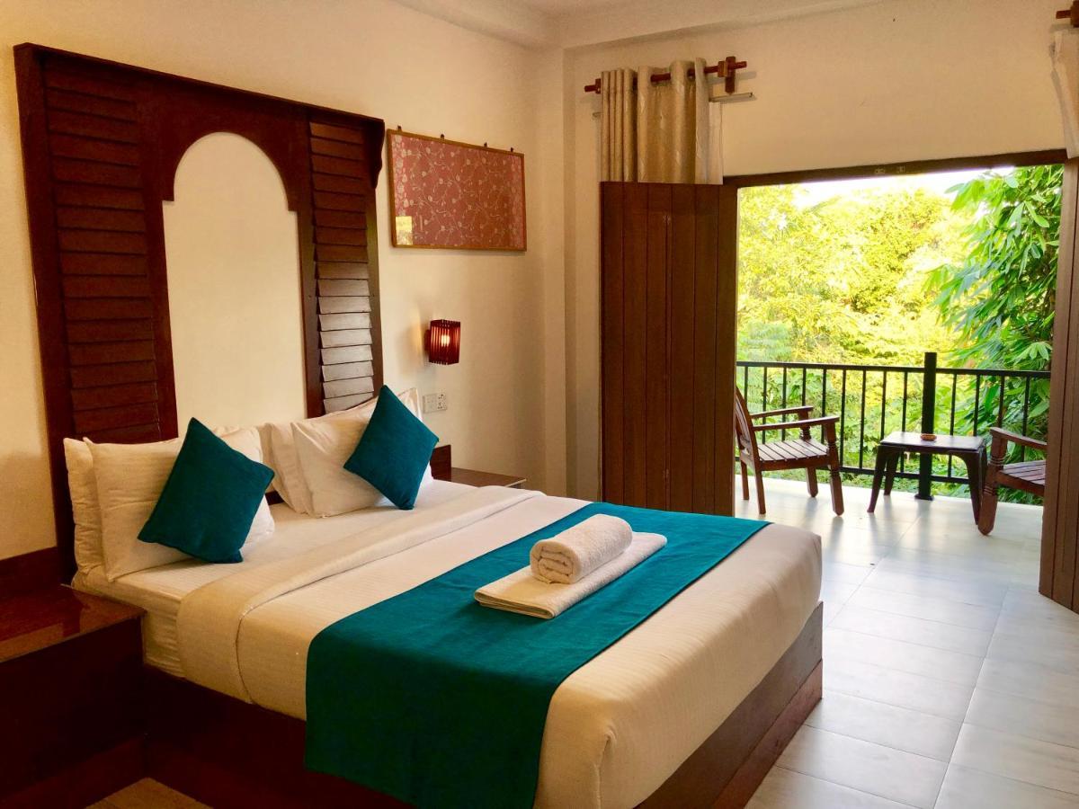 Sundaras Resort & Spa Dambulla Esterno foto