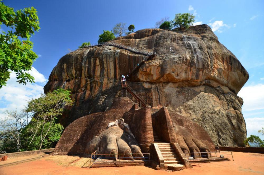 Sundaras Resort & Spa Dambulla Esterno foto