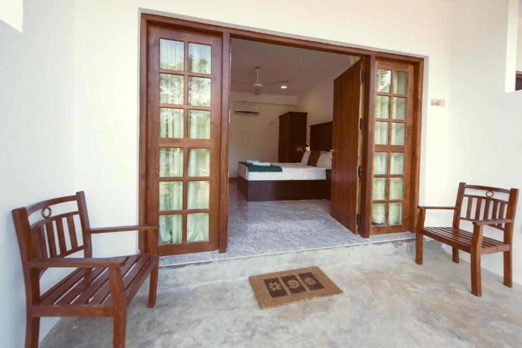 Sundaras Resort & Spa Dambulla Esterno foto